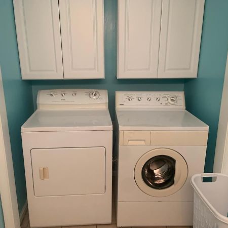 Cheerful Two Bedroom House 1.5 Miles From Beach. Myrtle Beach Zewnętrze zdjęcie