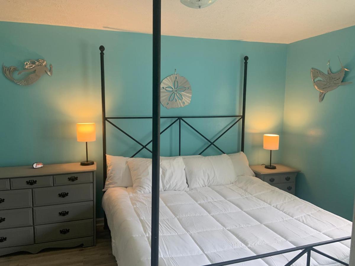 Cheerful Two Bedroom House 1.5 Miles From Beach. Myrtle Beach Zewnętrze zdjęcie