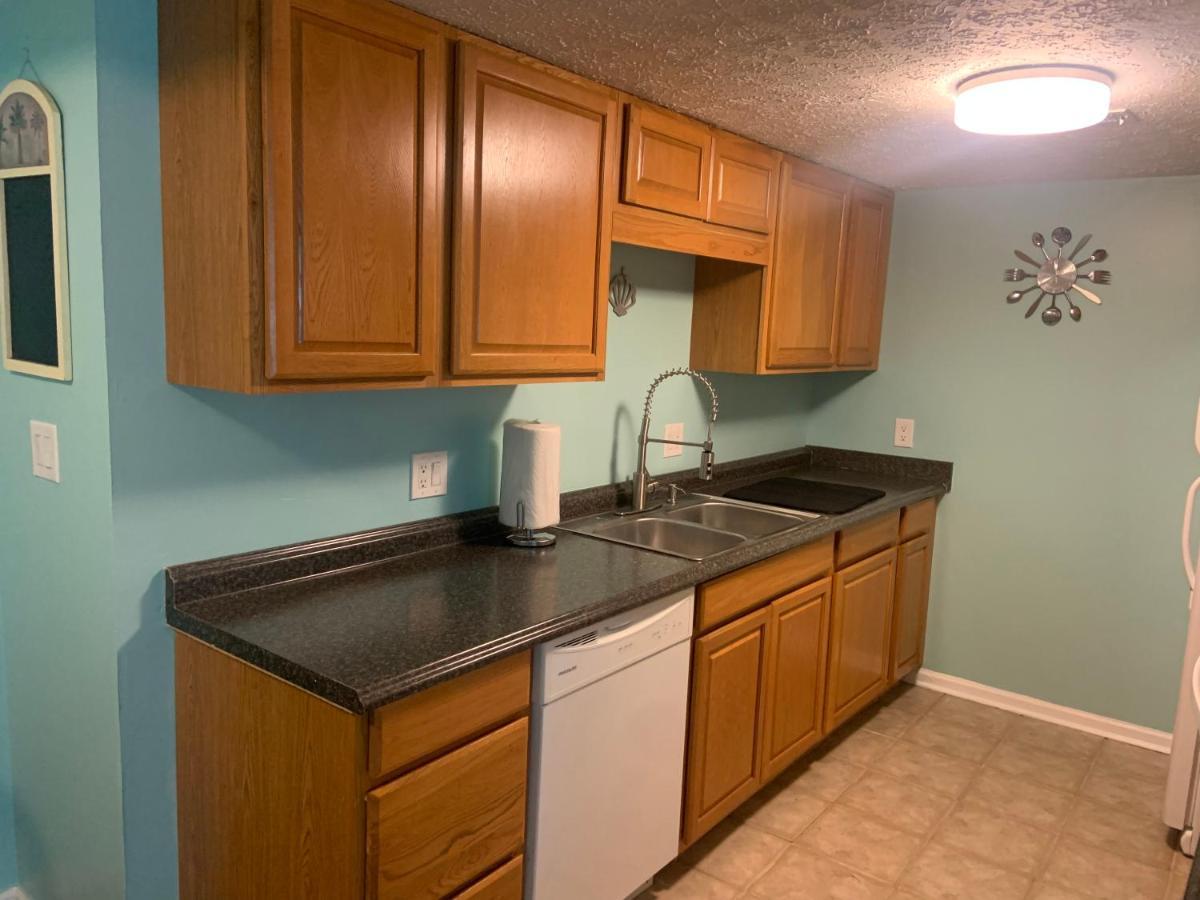 Cheerful Two Bedroom House 1.5 Miles From Beach. Myrtle Beach Zewnętrze zdjęcie